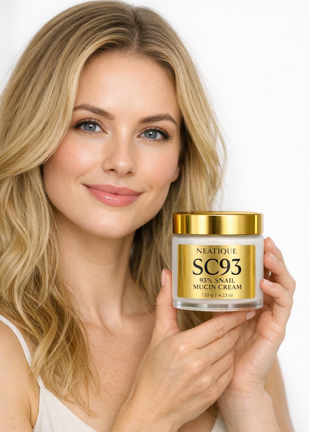 Comforting care for skin that craves softness and glow skincare detail